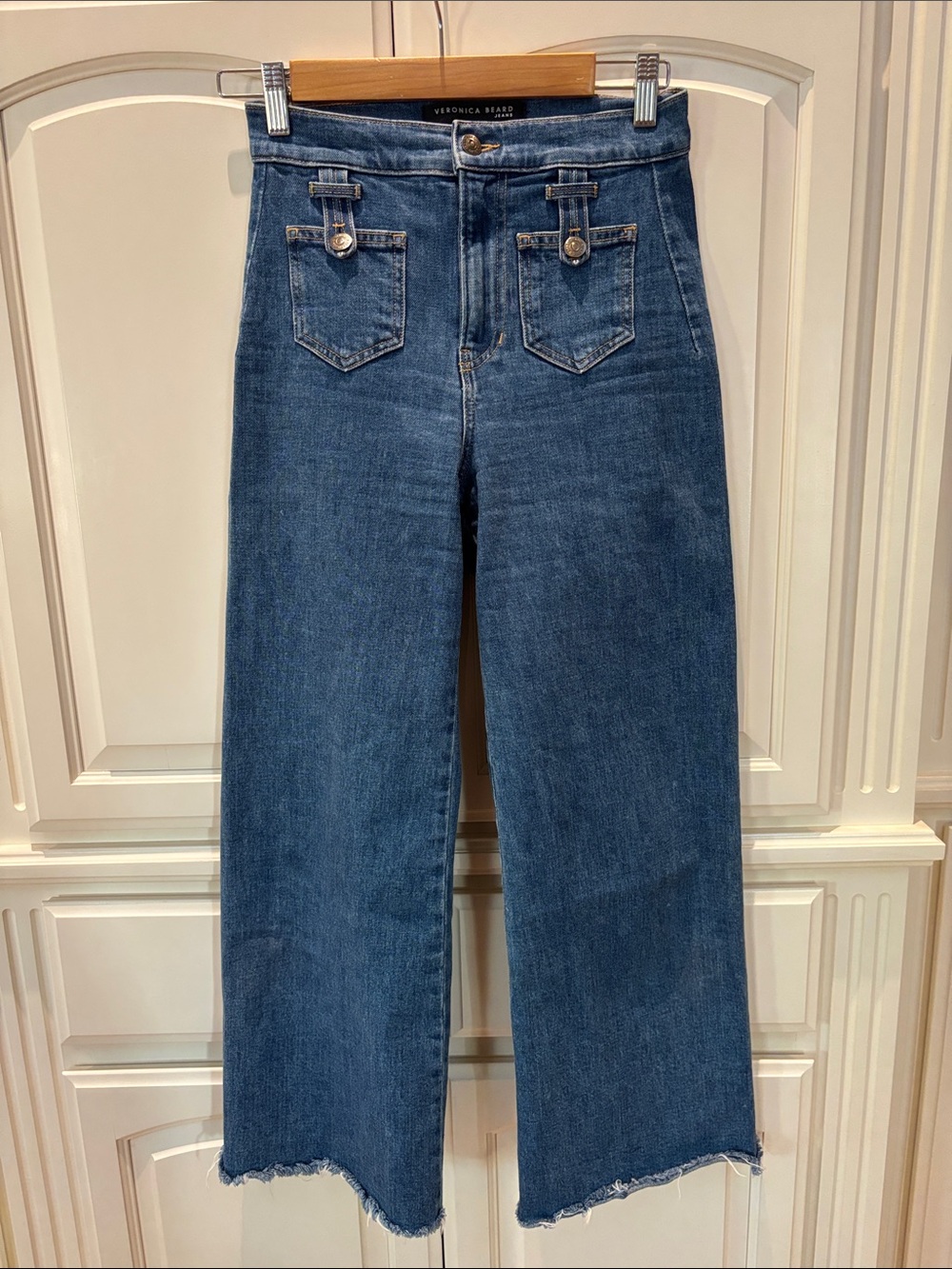 Veronica Beard Medium Blue Wide-Leg Jeans with Buttoned Front Pockets